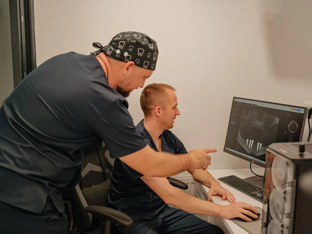 Analiza tomografiei CBCT pentru planificarea unui implant dentar